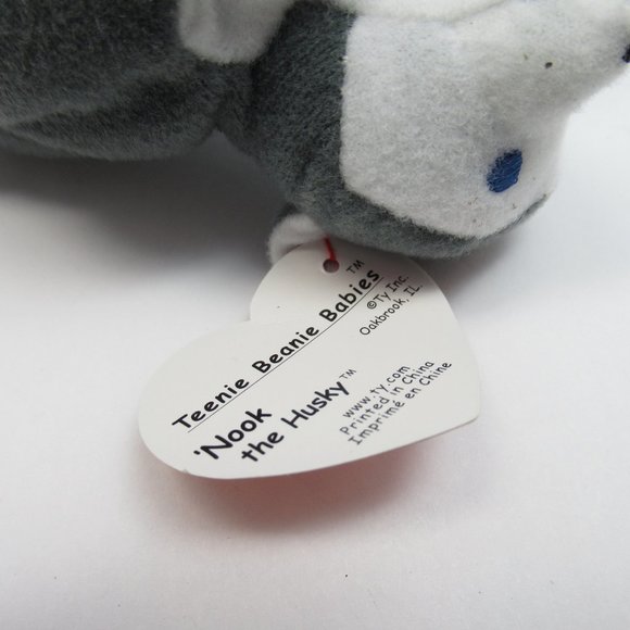 Nook the Catnip Husky - Picture 3 of 4